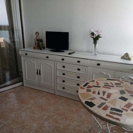 Apartamento En Albufereta Con Vistas Al Mar Lägenhet Alicante Exteriör bild