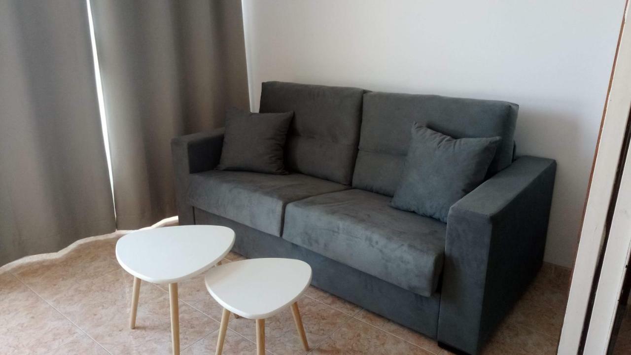 Apartamento En Albufereta Con Vistas Al Mar Lägenhet Alicante Exteriör bild